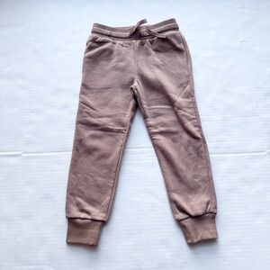 Organic Cotton Sweatpants / Joggers
In Mocha Brown
NWT -